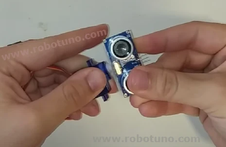 Radar con Arduino usando sensor de ultrasonidos HC-SR04 21 radar arduino union servomotor sensor