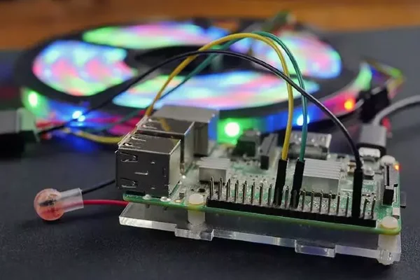 🤖50+ Proyectos de electrónica con Arduino - RobotUNO